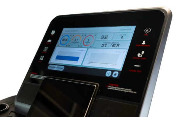 Bieżnia Treningowa RS1200 TFT 16" AC G6512TFT BH Fitness - obrazek 11